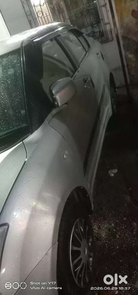 Maruti Suzuki Swift Dzire 2009