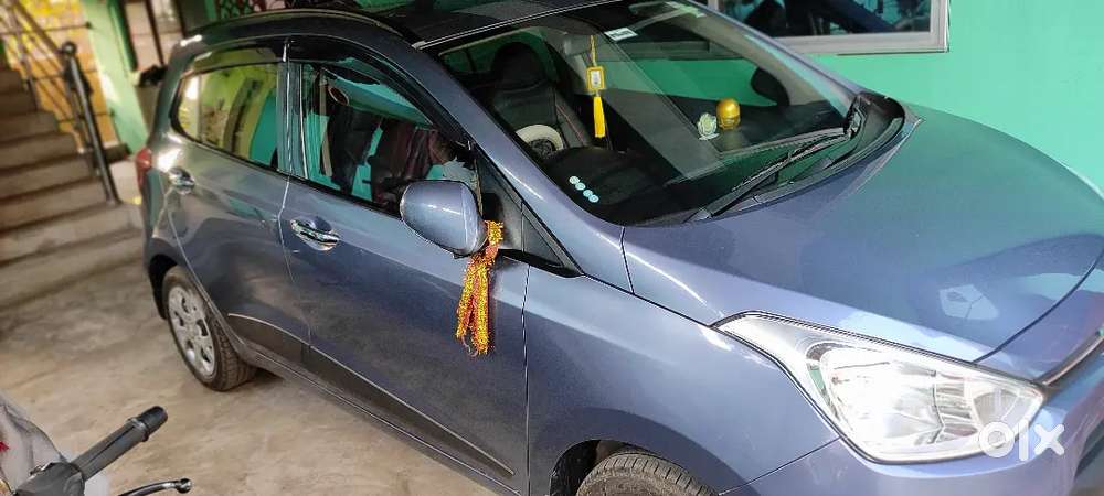 Hyundai Grand I10 Sportz 2016 Petrol