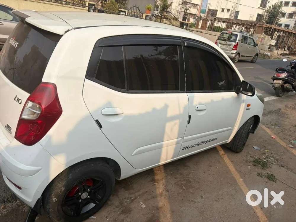 Hyundai I10 2011 Cng & Hybrids 75000 Km Driven