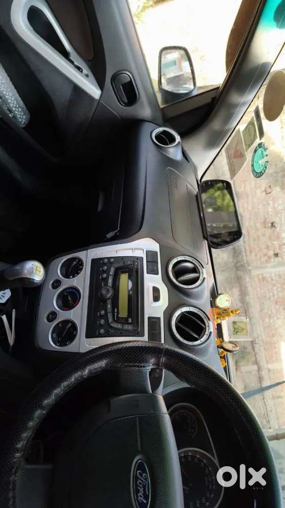 Ford Figo 2011 Petrol Well Maintained . Excellent Condition Ki Gadi..