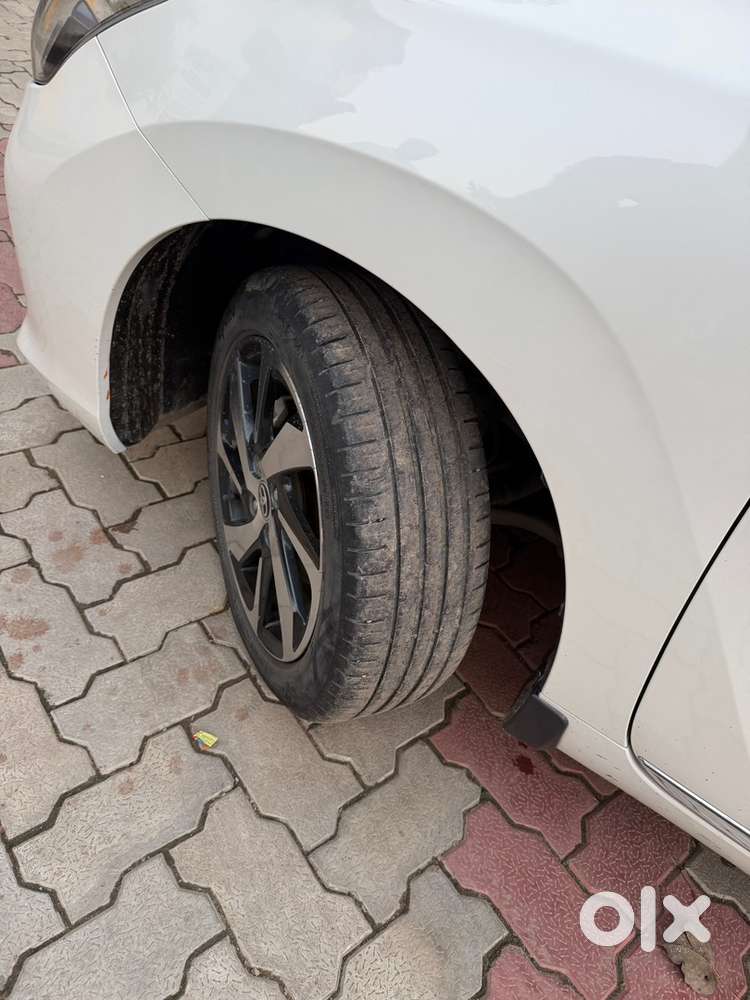 Toyota Glanza Petrol 2023