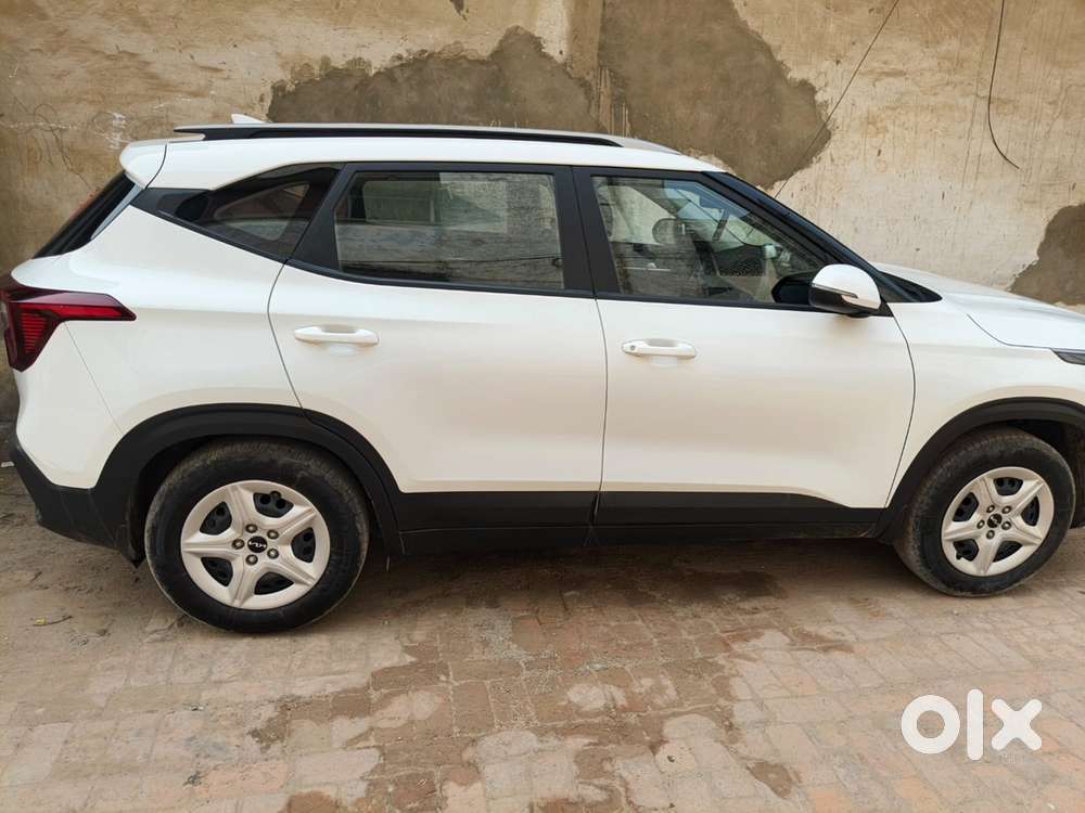Kia Seltos 2024 Petrol Well Maintained