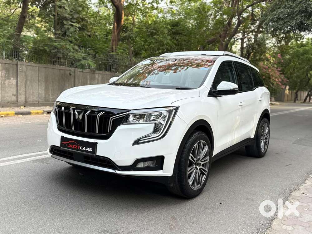 Mahindra Xuv700 2.0 Ax 3 Petrol At 5 Str, 2022, Petrol