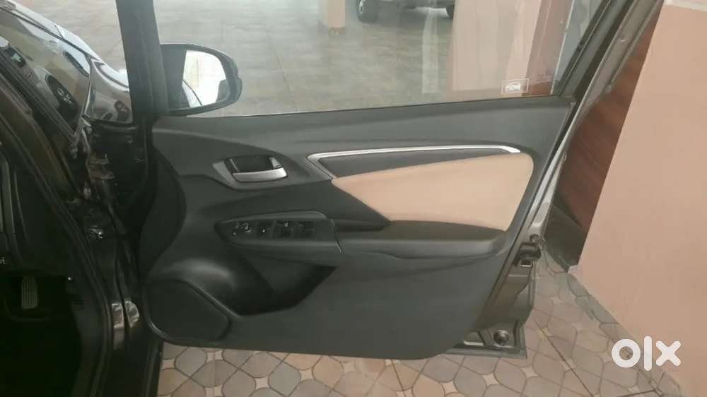 Honda Jazz 2017 Petrol 50000 Km Driven