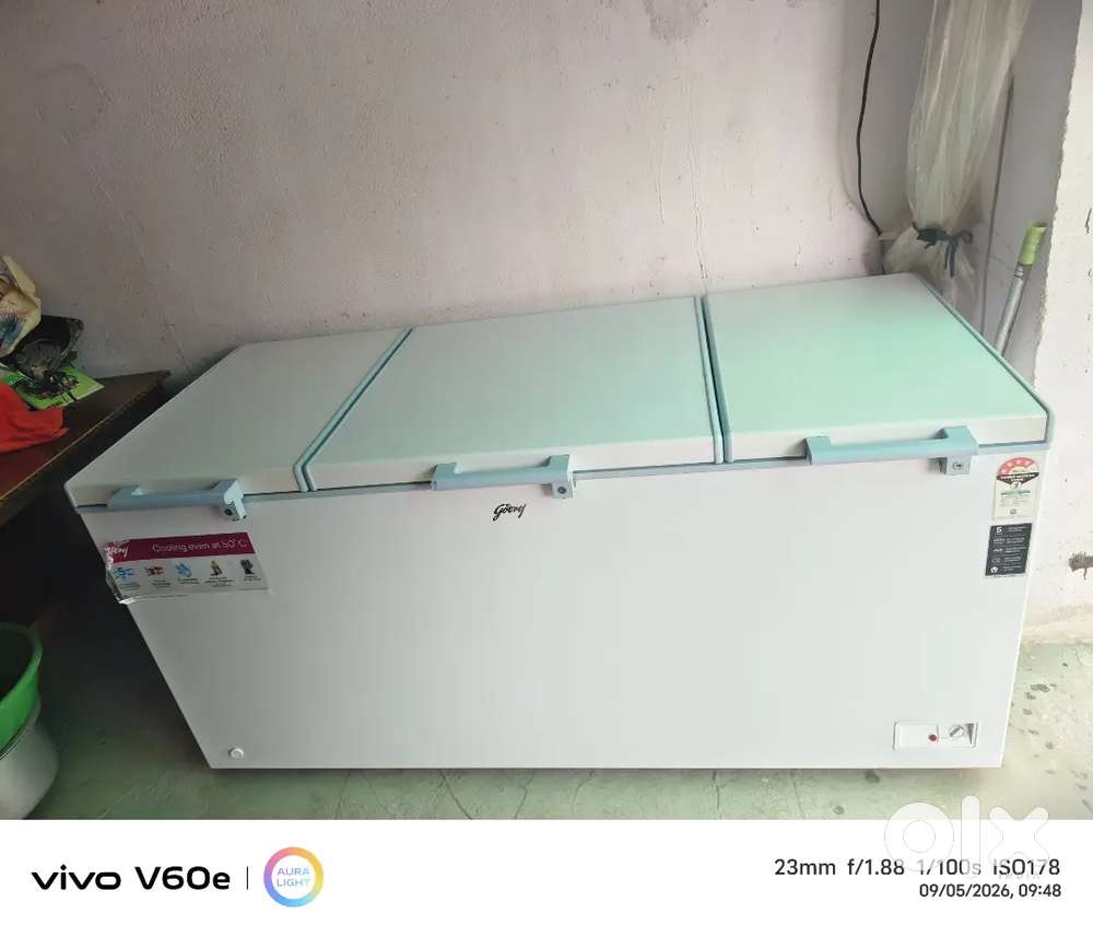 Godrej 594 L Triple Door Deep Freezer &ndash; Excellent Condition
