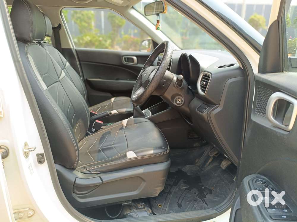 Hyundai Venue 1.2 S Plus, 2020, Petrol