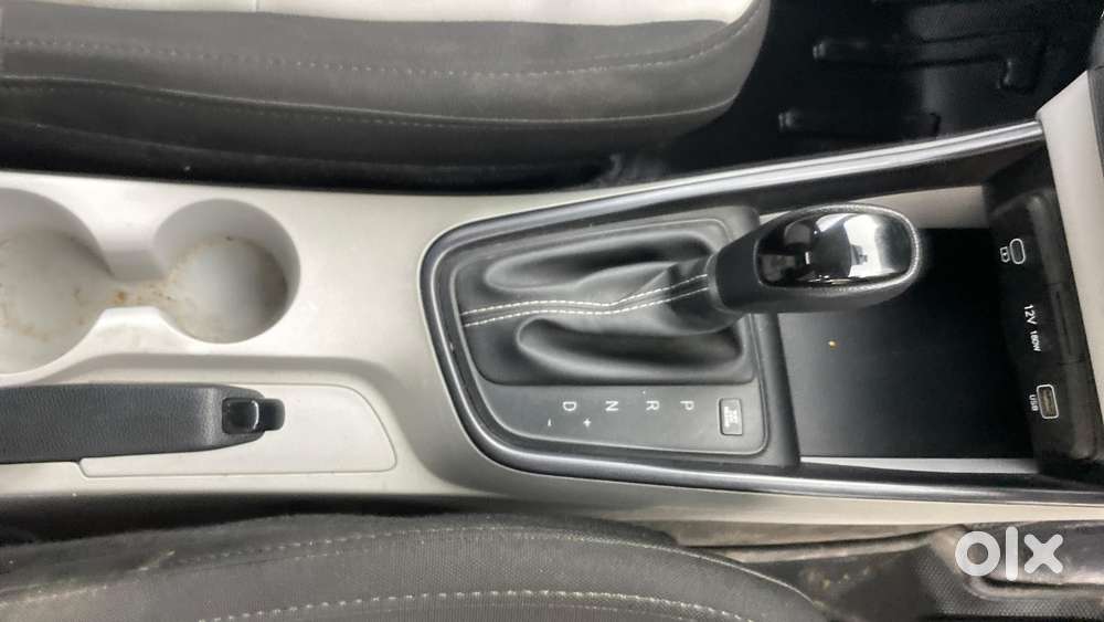 Hyundai New I20 1.2 Sportz Ivt, 2025, Petrol