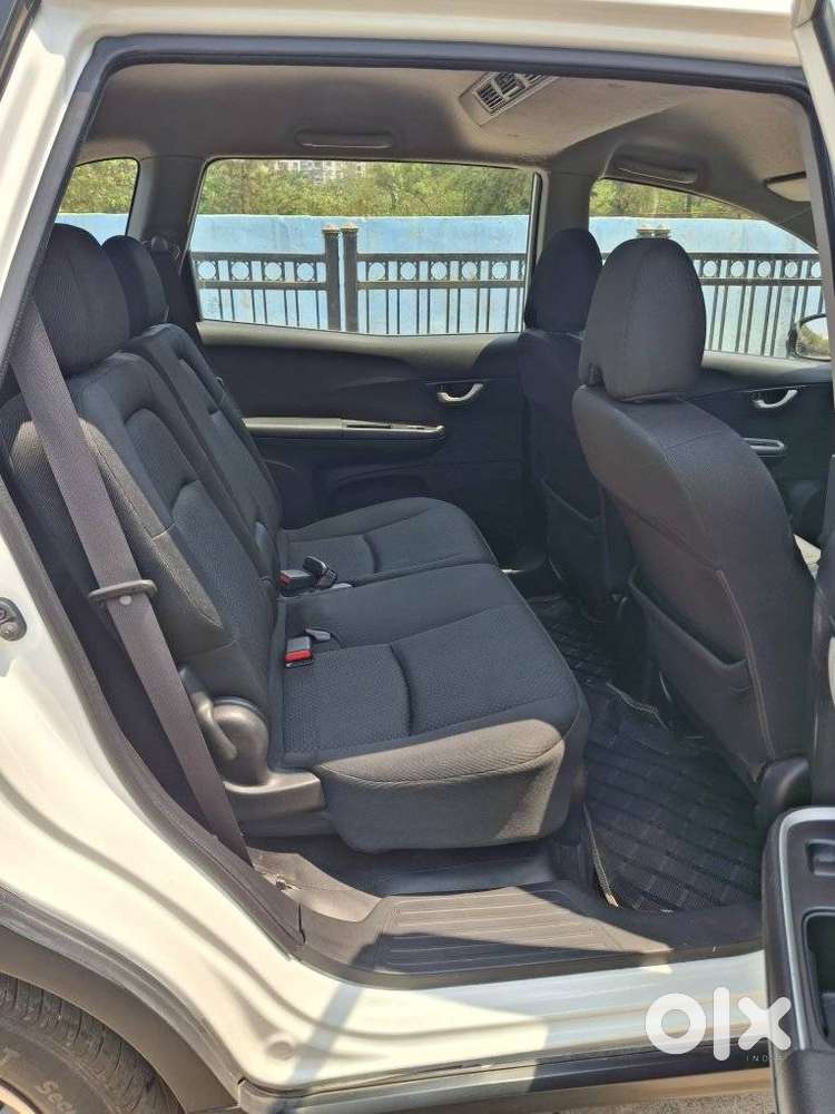 Honda Br-v I-vtec V Mt, 2016, Petrol