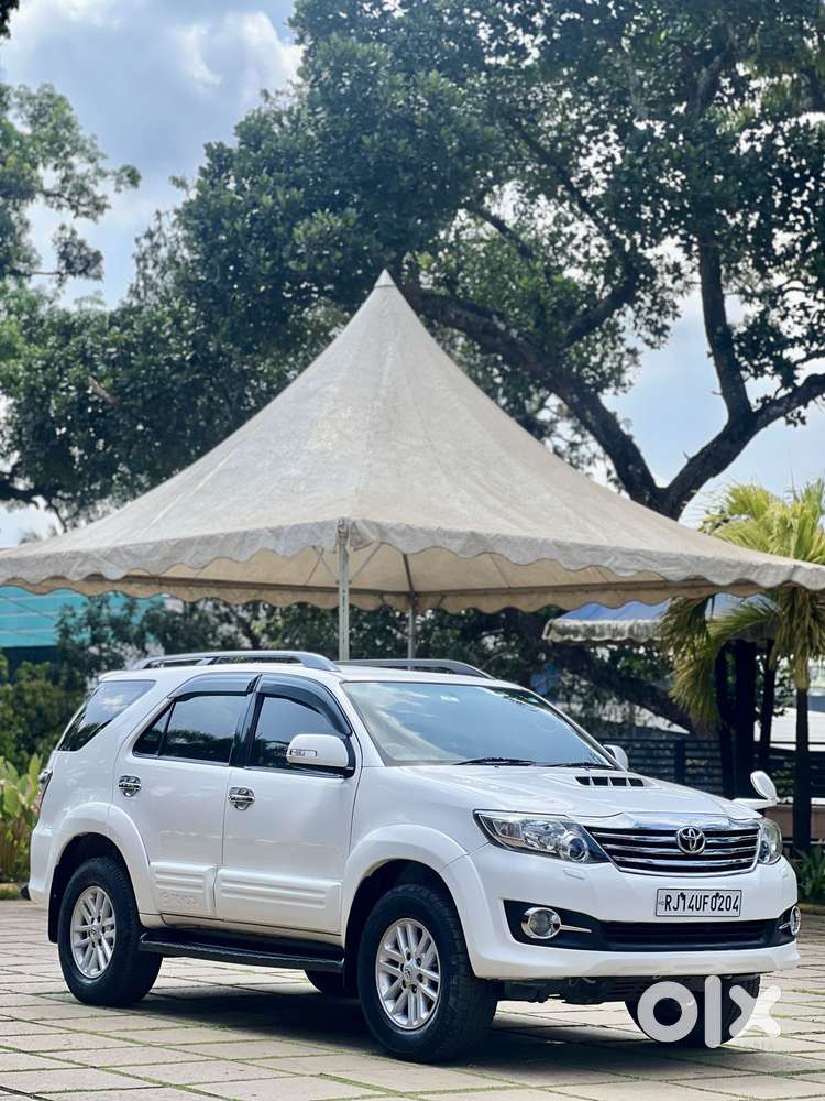 Toyota Fortuner 3.0 4x2 Mt, 2013, Diesel