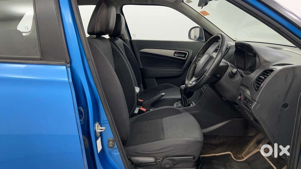 Maruti Suzuki Vitara Brezza Zdi+ Dual Tone Mt, 2017, Diesel
