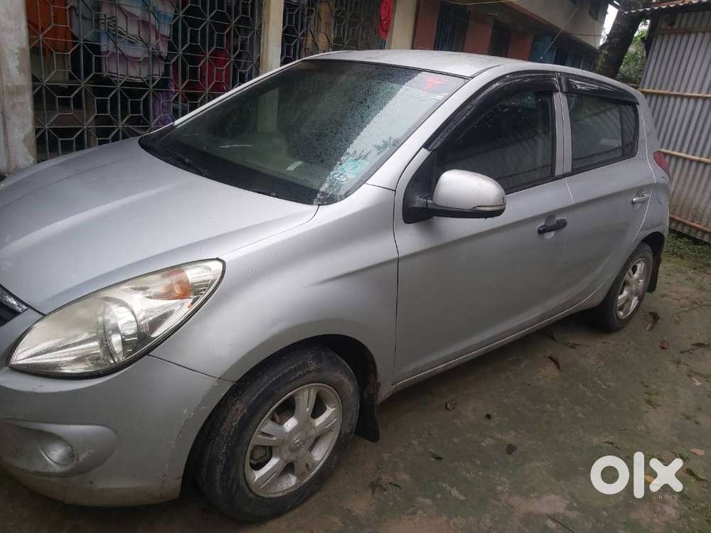 Hyundai I20 2011 Petrol 100000 Km Driven