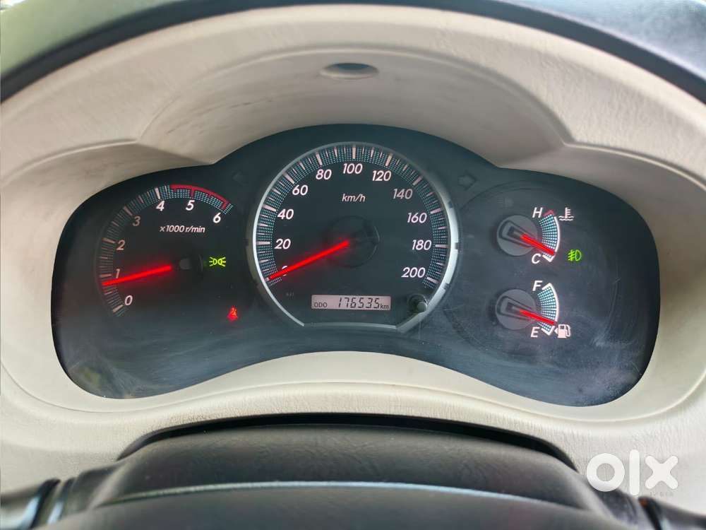Toyota Innova 2.5 V 7 Str, 2014, Diesel