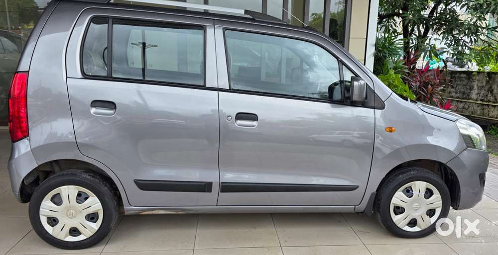 Maruti Suzuki Wagon R Vxi Amt1.2, 2016, Petrol