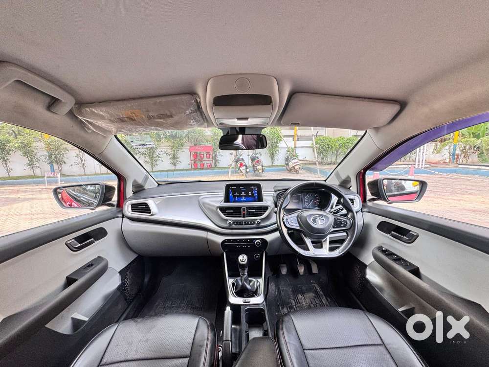 Tata Altroz Xz, 2020, Petrol