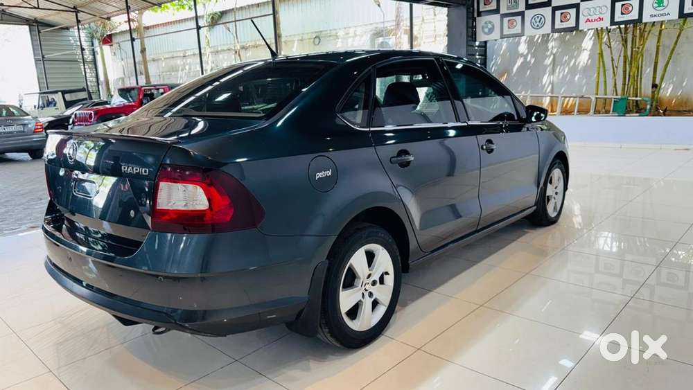 Skoda Rapid Petrol 2021