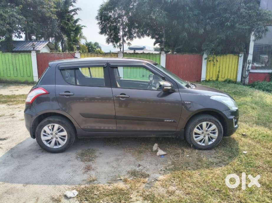 Maruti Suzuki Swift Zxi Bsiv, 2017, Petrol