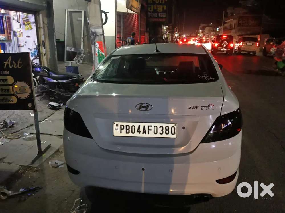 Hyundai Verna 2012 Diesel 110000 Km Driven ..