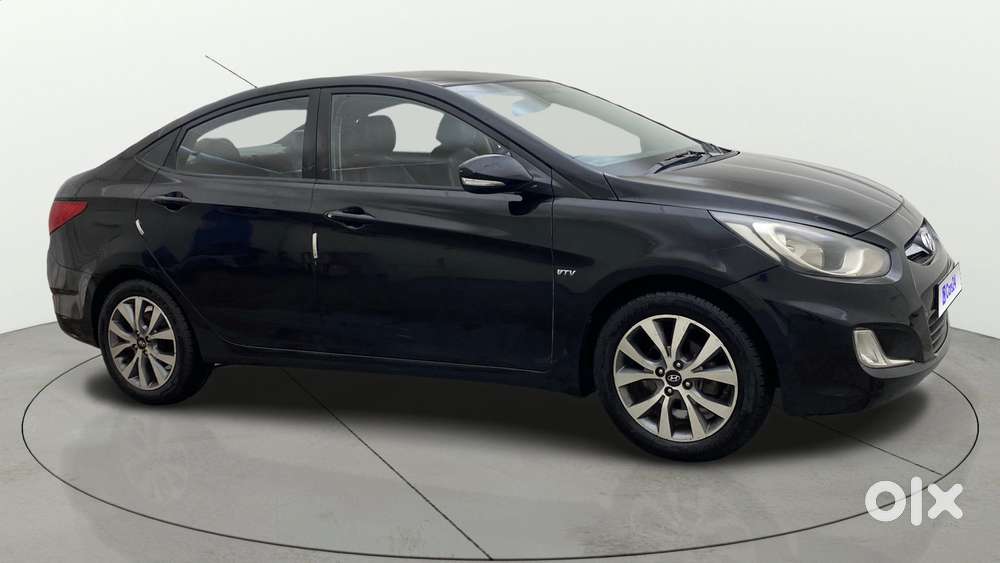 Hyundai Verna Fluidic 1.6 Vtvt Sx, 2014, Petrol