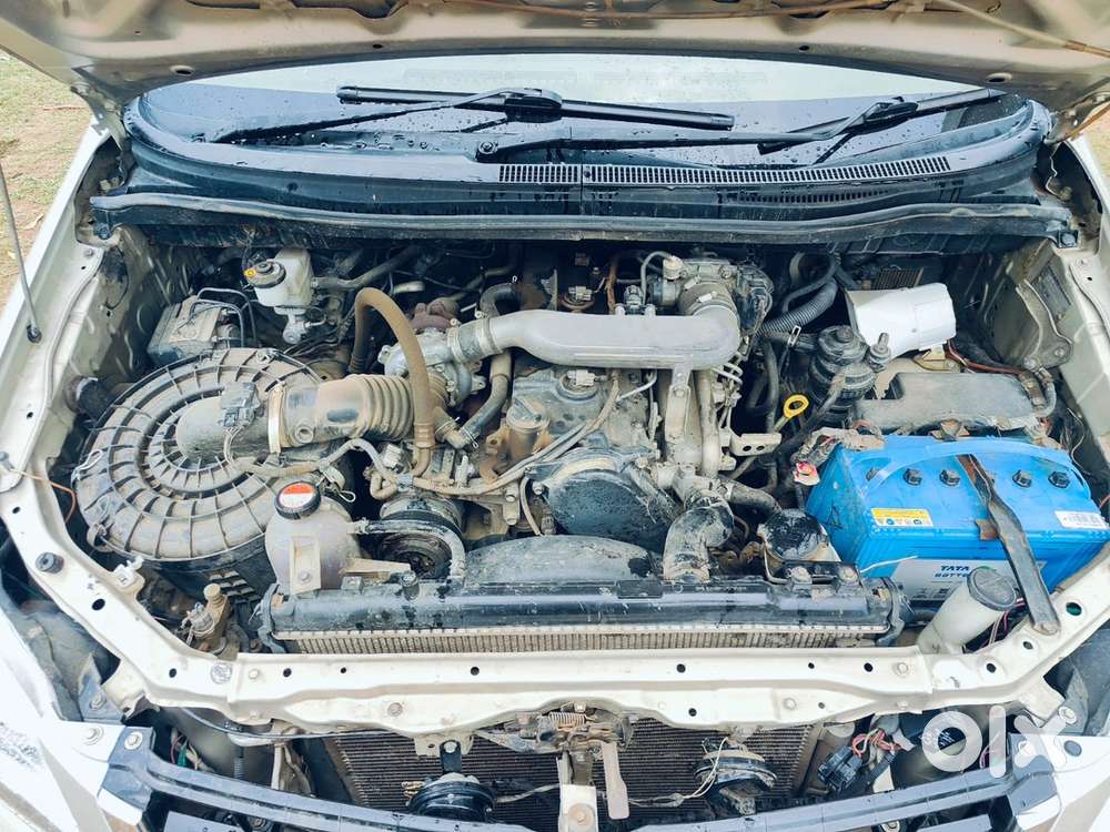 Toyota Innova Diesel 2012 Car