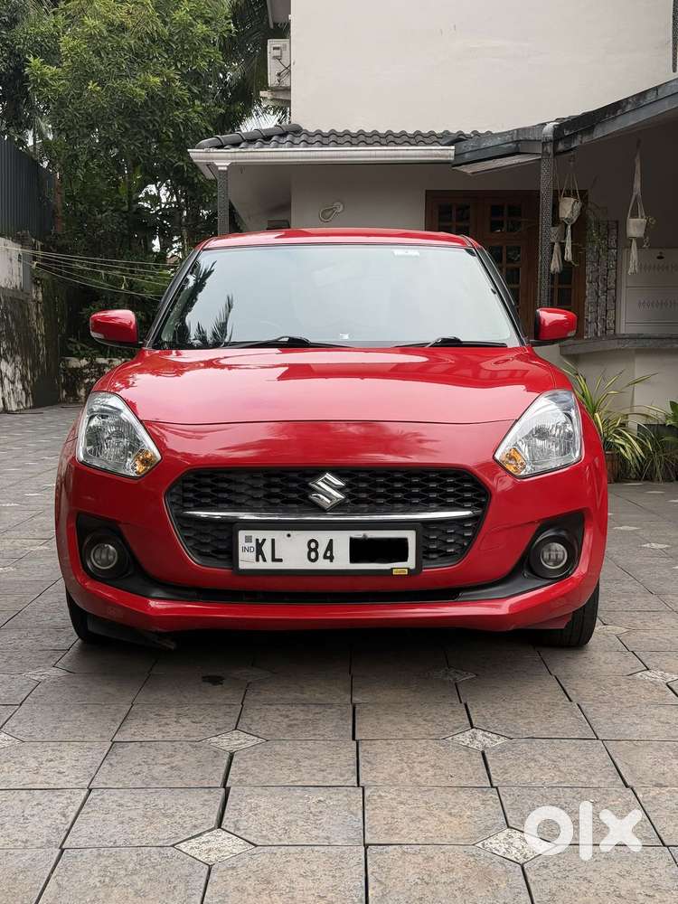 Maruti Suzuki Swift Vxi + Manual, 2021, Petrol