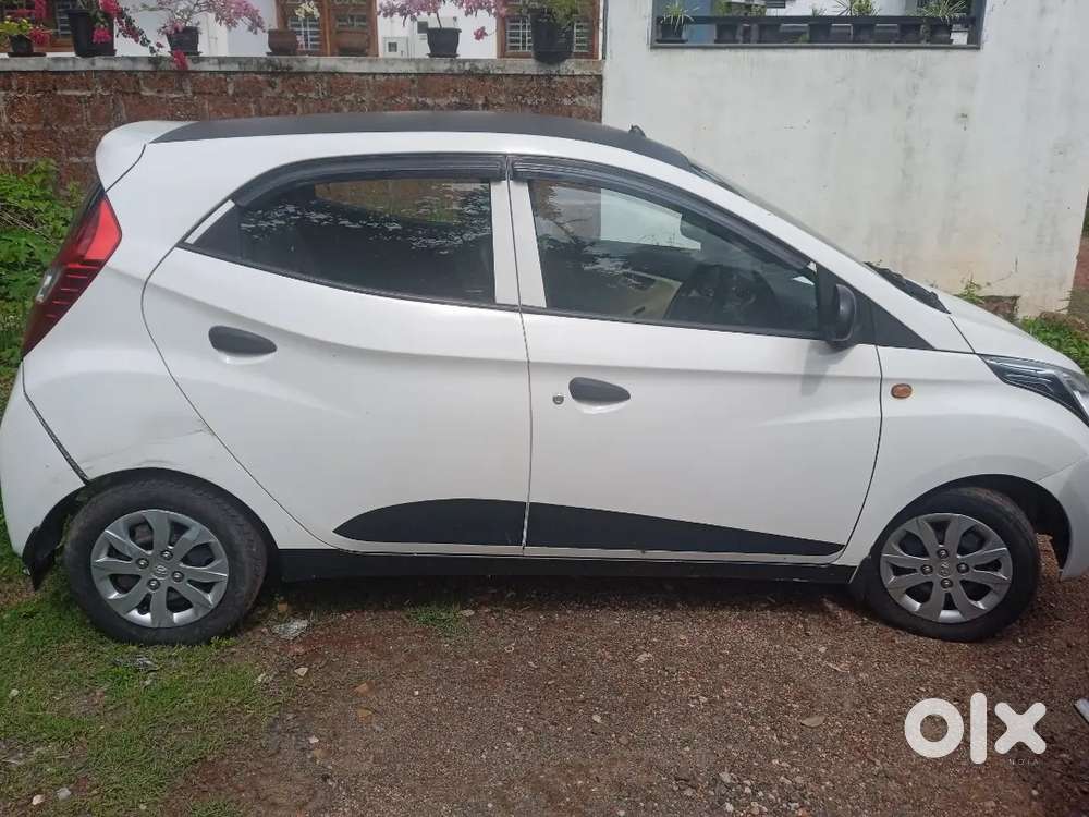 Hyundai Eon 2017 Petrol 64500 Km Driven