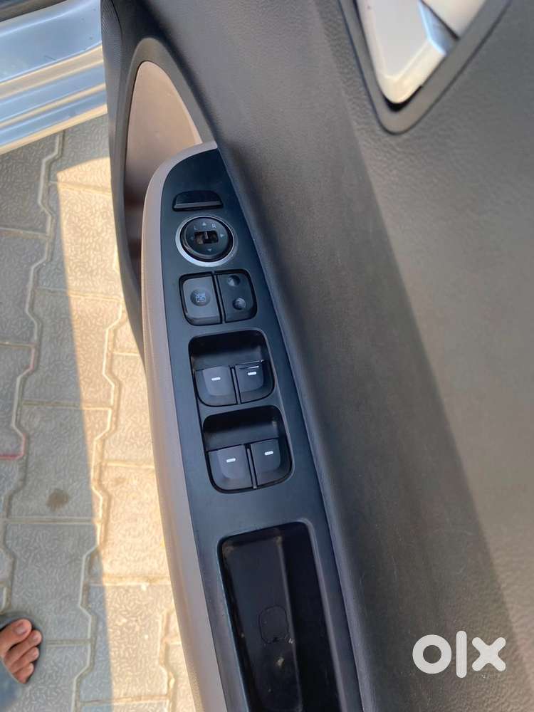 Hyundai Grand I10 Petrol Manual 2016
