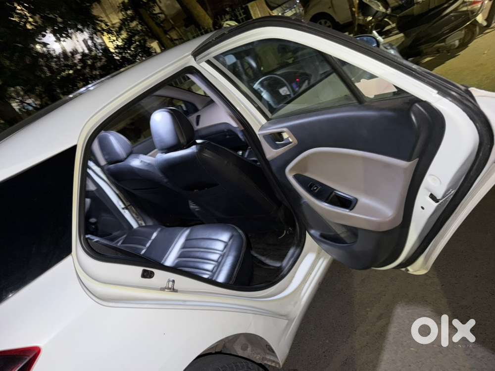 Hyundai Petrol Car 2019