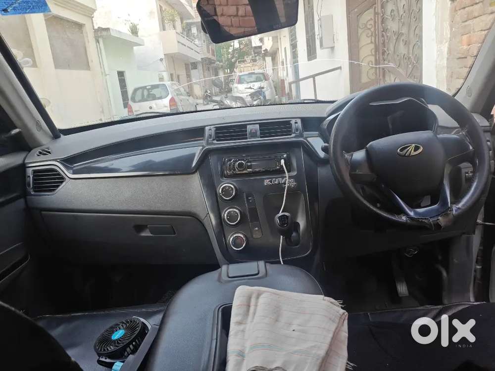 Commercial Car Mahindra Kuv100 Nxt Cng Attached In Ol.auber Rapido