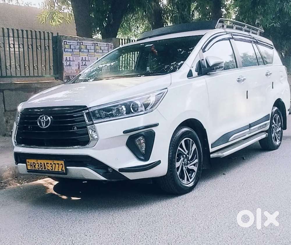 Toyota Innova Crysta 2023 Petrol 65000 Km