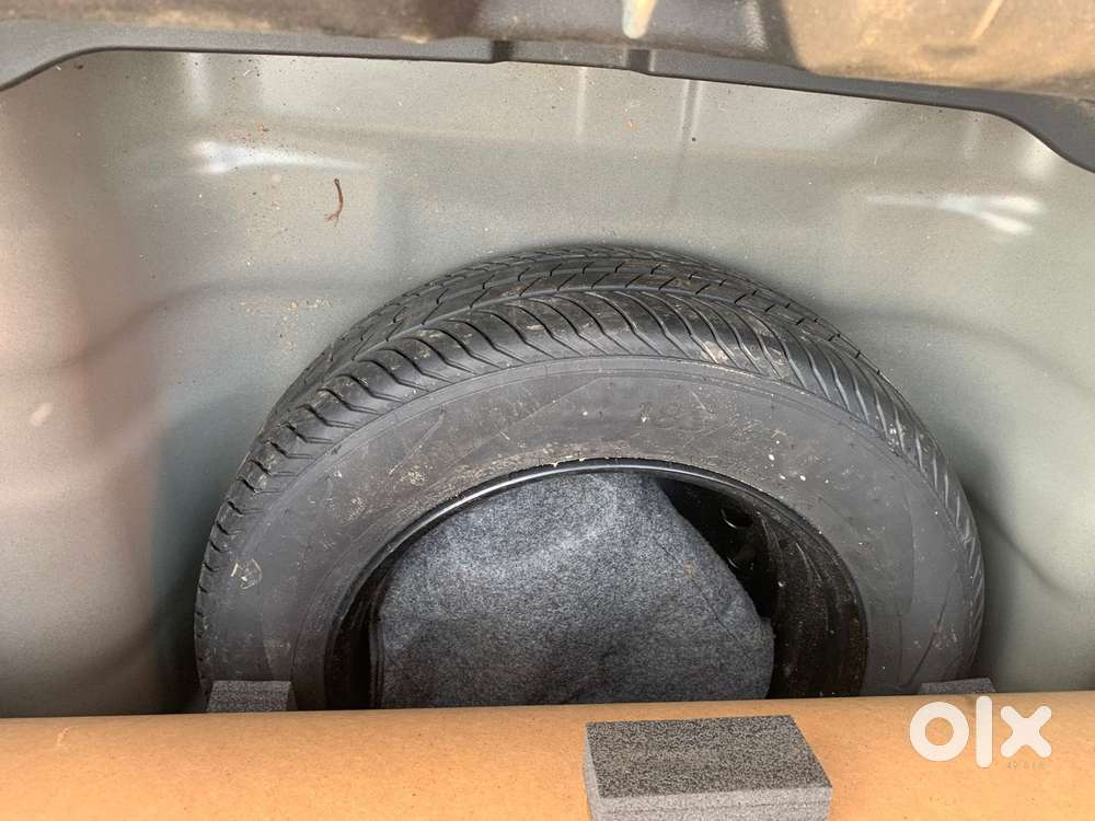 Hyundai Verna Sx 1.5 Turbo Petrol Mt Dual Tone, 2024, Petrol