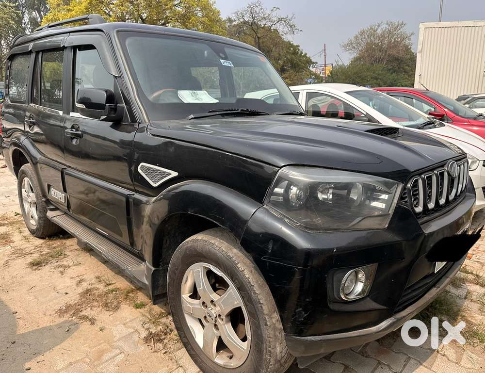Mahindra Scorpio Classic 2018