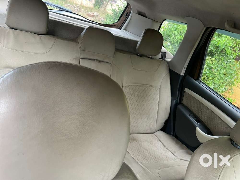 Renault Duster Rxe Mt 2012
