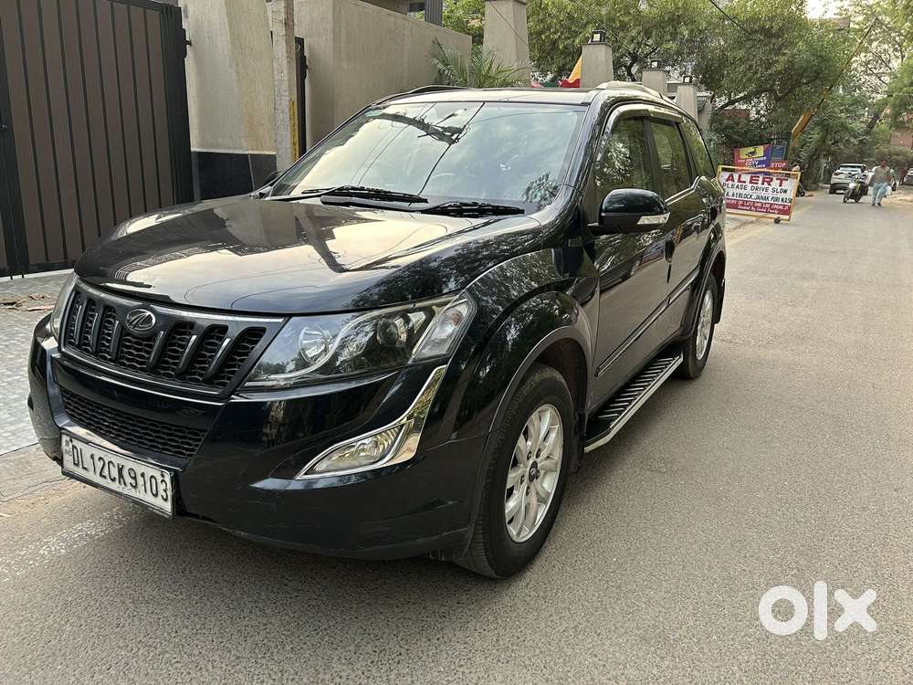 Mahindra Xuv500 2.2 W10 Sportz Edition At, 2016, Diesel