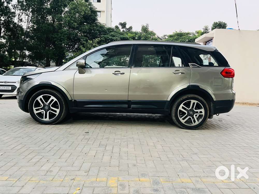 Tata Hexa 2.2 Xta 4x2 7 Str Dual Tone, 2017, Diesel