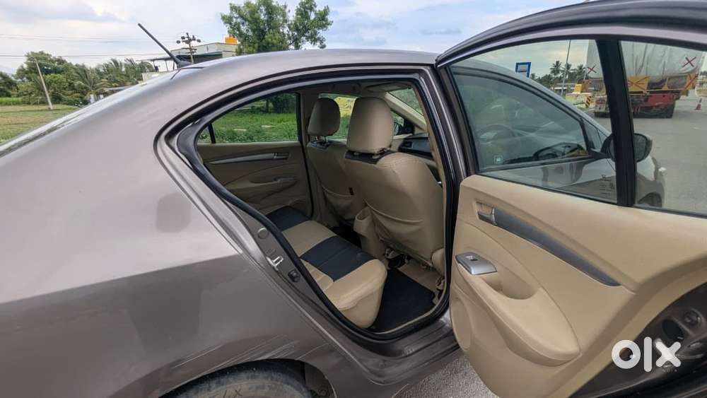 Honda City 2011-2013 V At Exclusive, 2011, Petrol