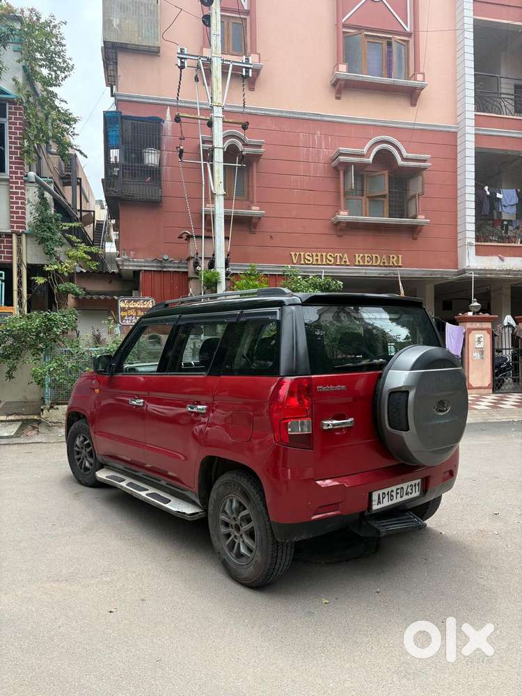 Mahindra Tuv 300 T10, 2018, Diesel