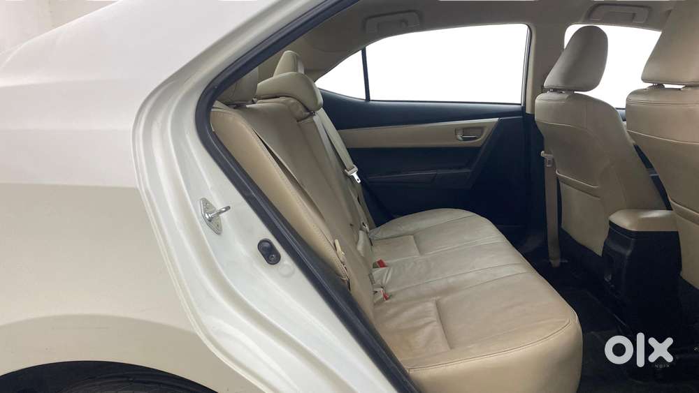 Toyota Corolla Altis 2013-2017 G Mt, 2015, Petrol