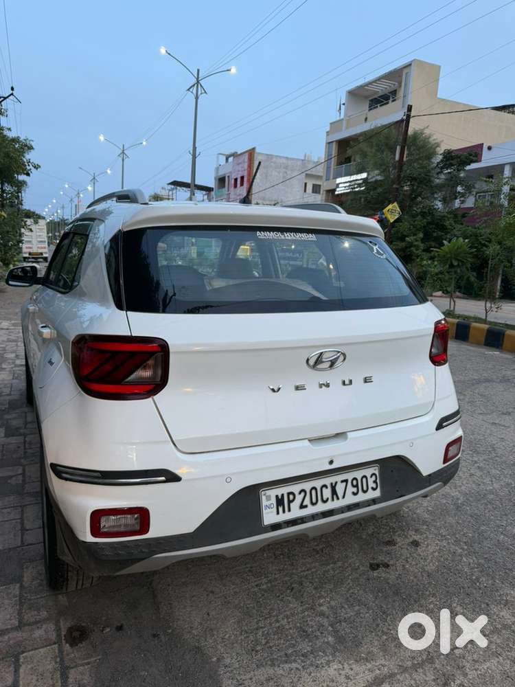 Hyundai Venue Diesel Manual 2020