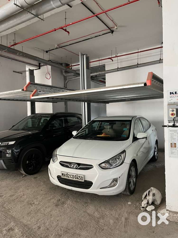 Hyundai Fluidic Verna 2011