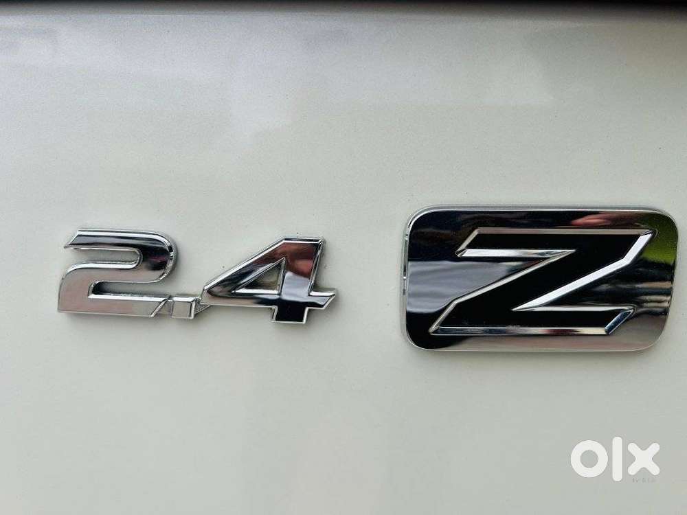 Toyota Innova Crysta 2.4 Z 7 Str, 2022
