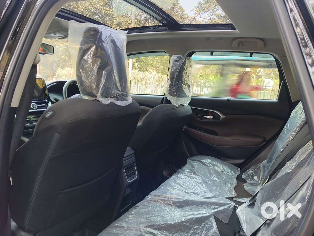 Toyota Urban Cruiser Hyryder G (o) Hybrid Aero Edition, 2025, Petrol