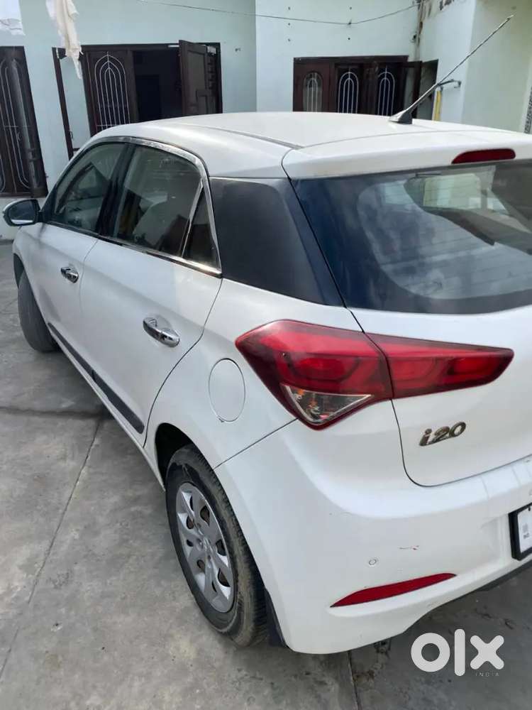 Hyundai I20 2015 . Brand New. Grab It Now .