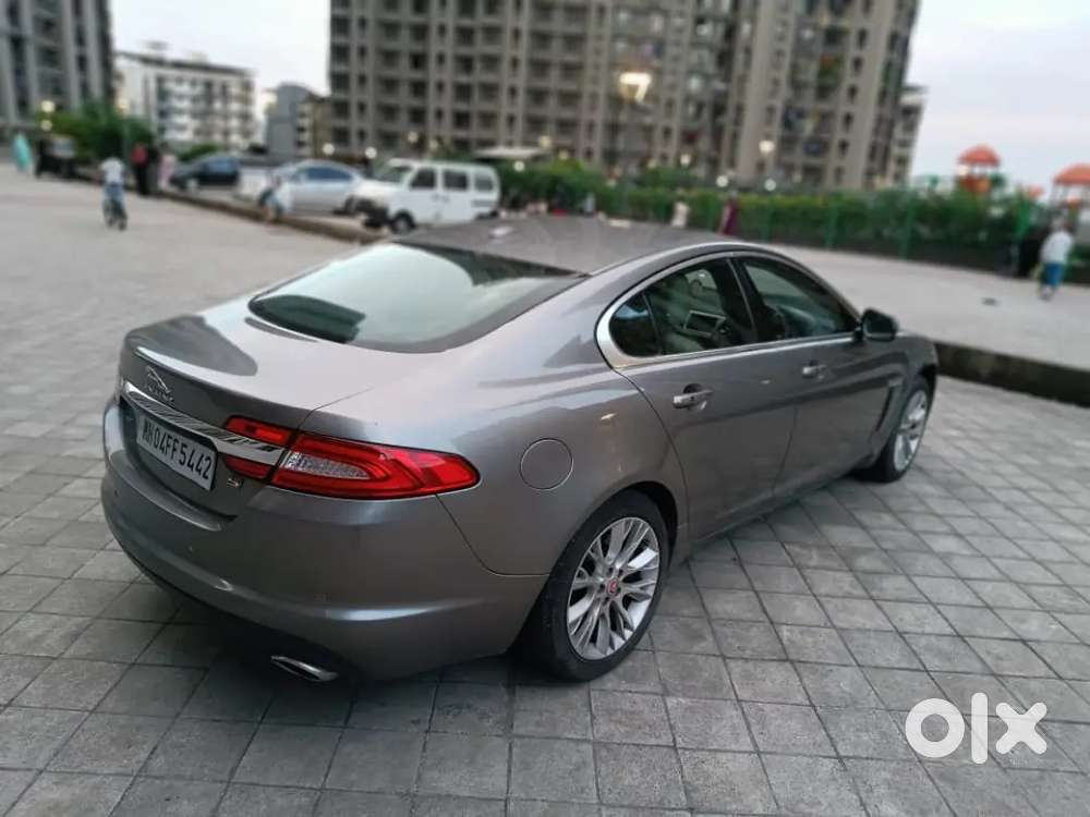 Jaguar Xf 2012 Diesel 120000 Km Driven