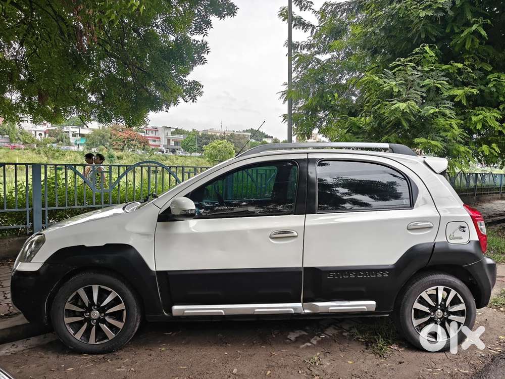 Toyota Etios Cross 2015 Diesel