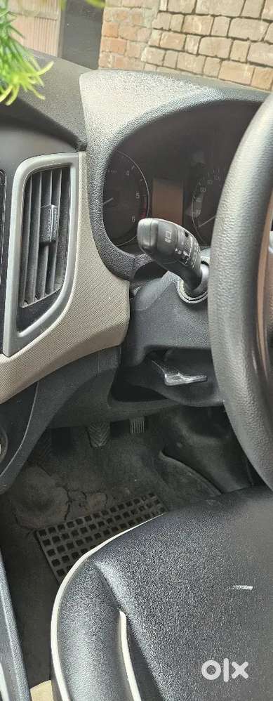 Hyundai Creta Facelift 2016 Diesel 105000 Km Driven  31 December Key