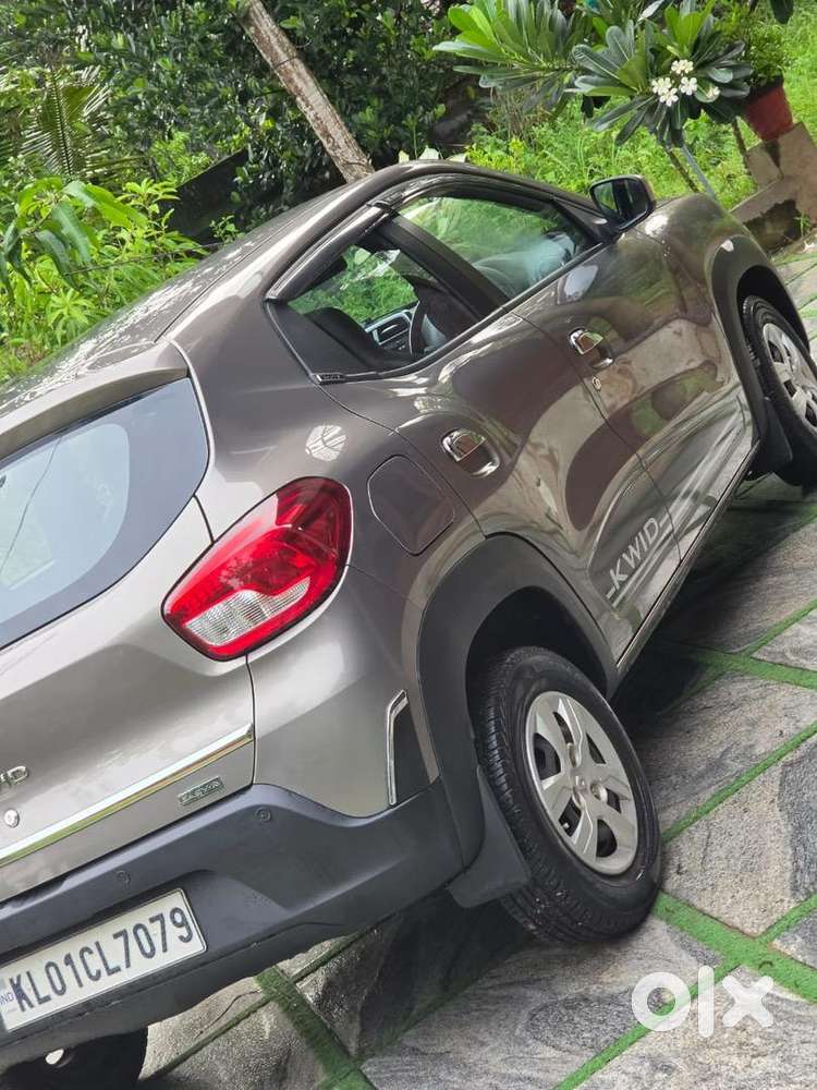 Renault Kwid Rxt 1.0 Automatic 2019  Km 9000 Single Owner Company Ser