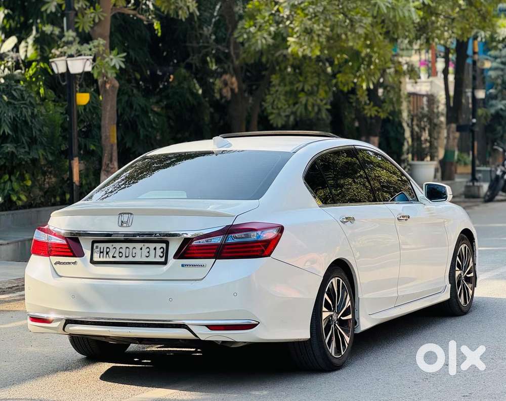 Honda Accord 2.0 Hybrid At Petrol, 2017, Cng & Hybrids