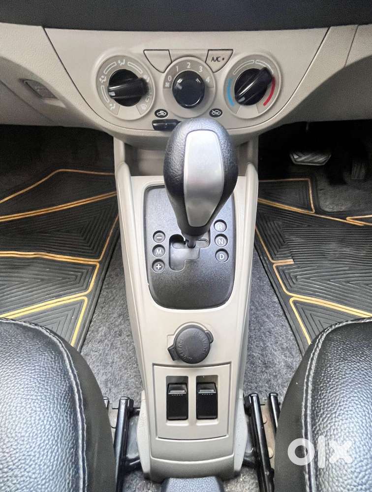 Maruti Suzuki Alto K10 1.0 Vxi Amt, 2018, Petrol