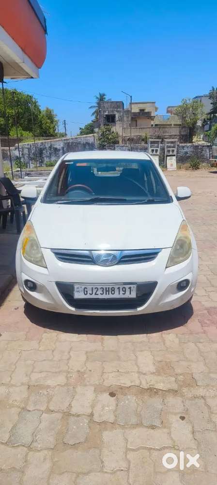 I20 Good Condition+ Service Record+ New Tyre+ New Passing 2030
