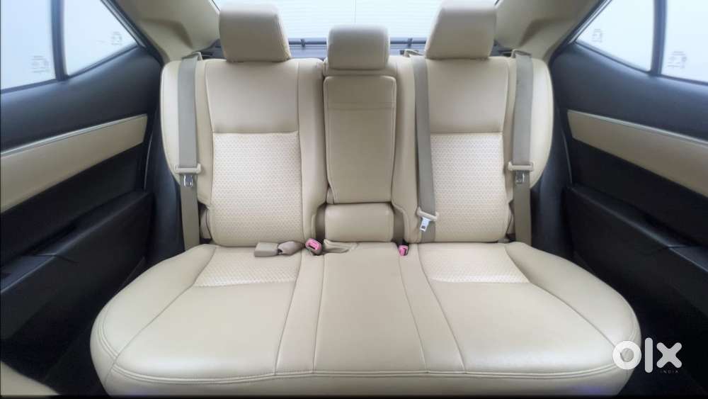 Toyota Corolla Altis 2013-2017 Vl At, 2016, Petrol